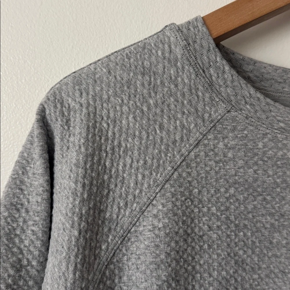 Lululemon 10 Catch A Moment Crew in Heathered Light Grey - Picture 7 of 9